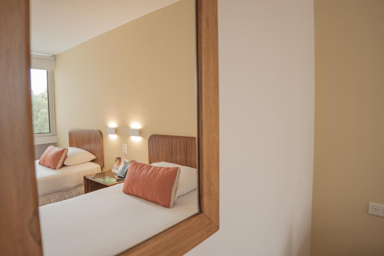 Hotel أمباتو المظهر الخارجي الصورة