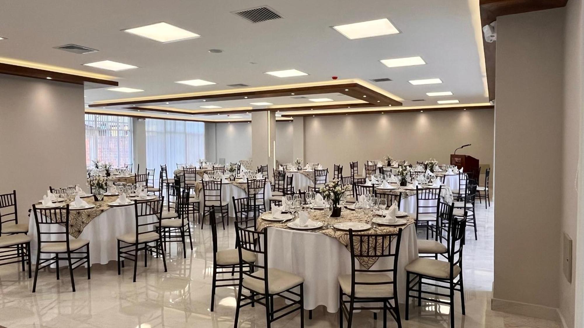Hotel أمباتو المظهر الخارجي الصورة